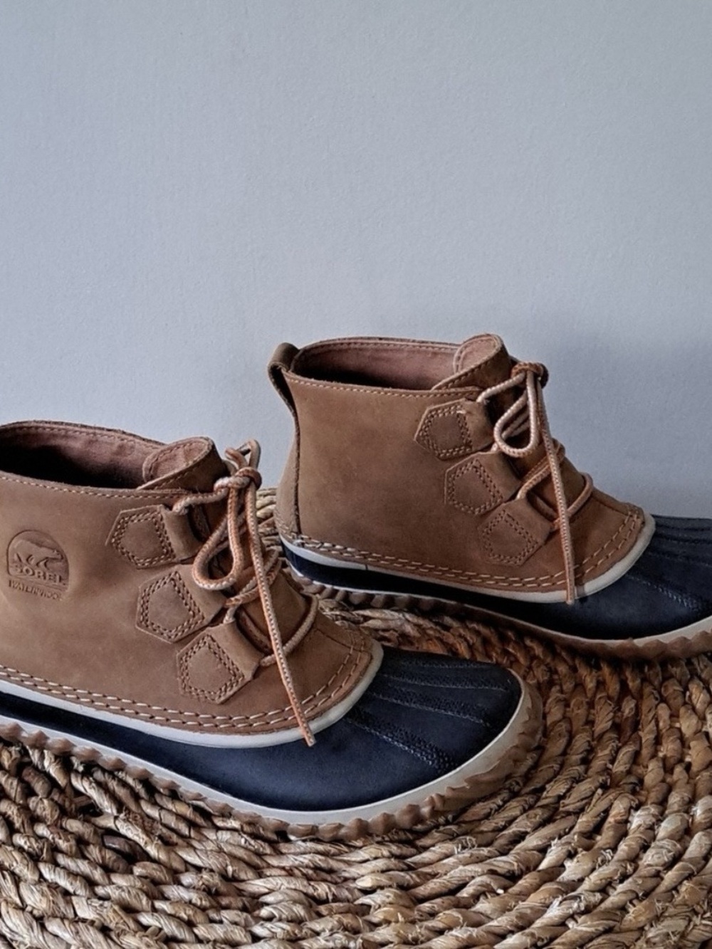 Sorel Out N About Boots Brown & Black